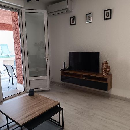 Appartement A 50 Metres De La Plage Fréjus Extérieur photo