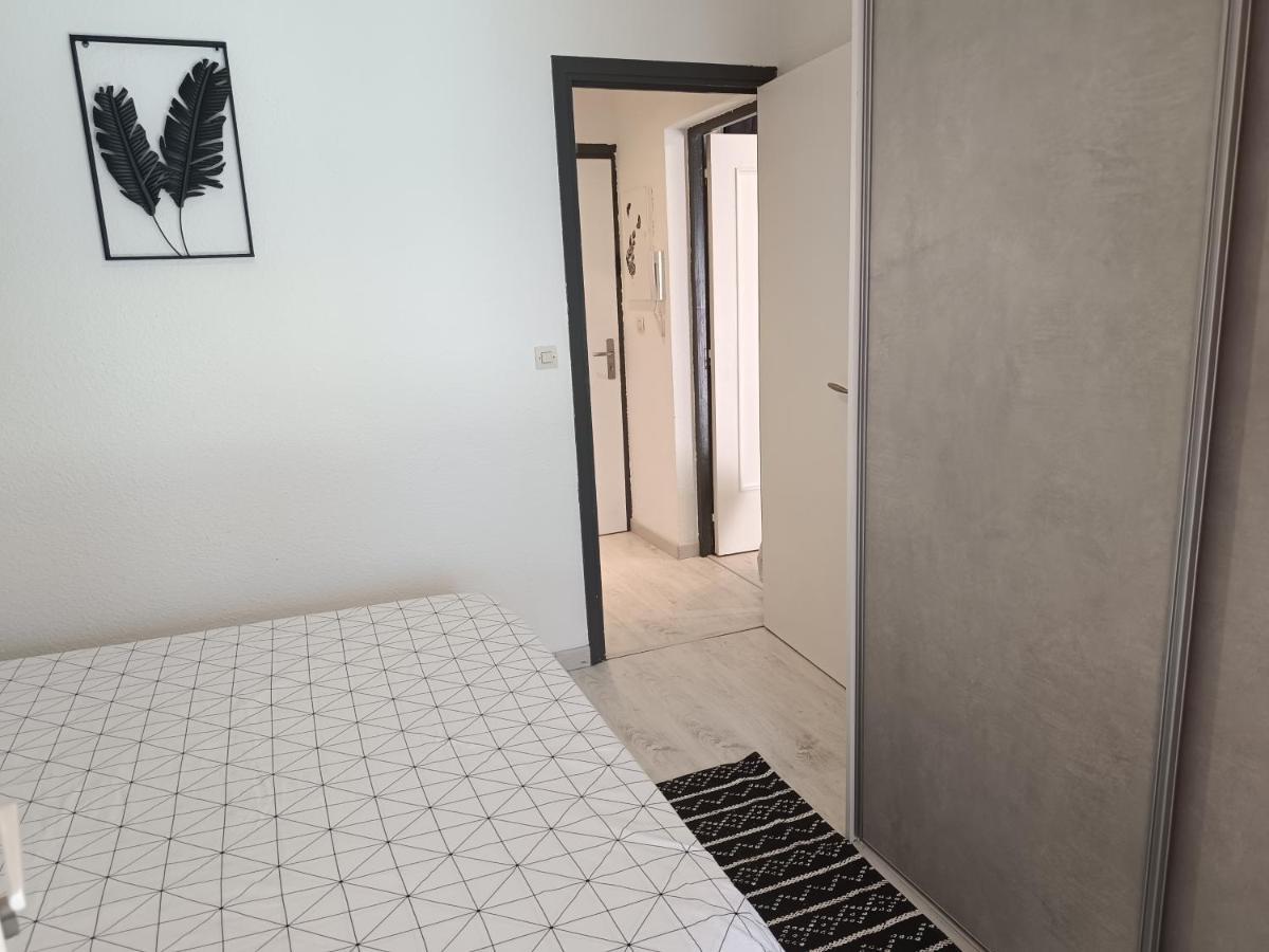 Appartement A 50 Metres De La Plage Fréjus Extérieur photo