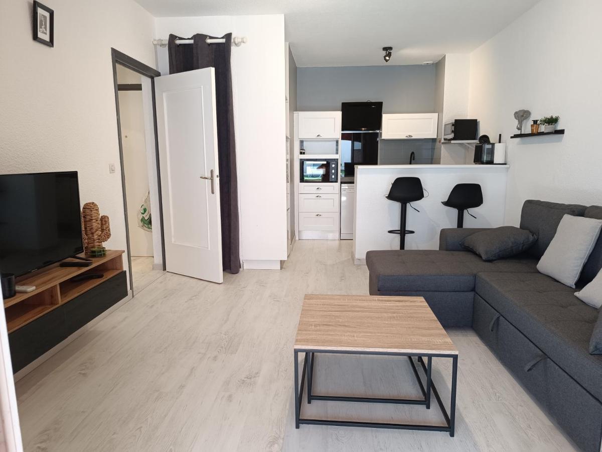 Appartement A 50 Metres De La Plage Fréjus Extérieur photo